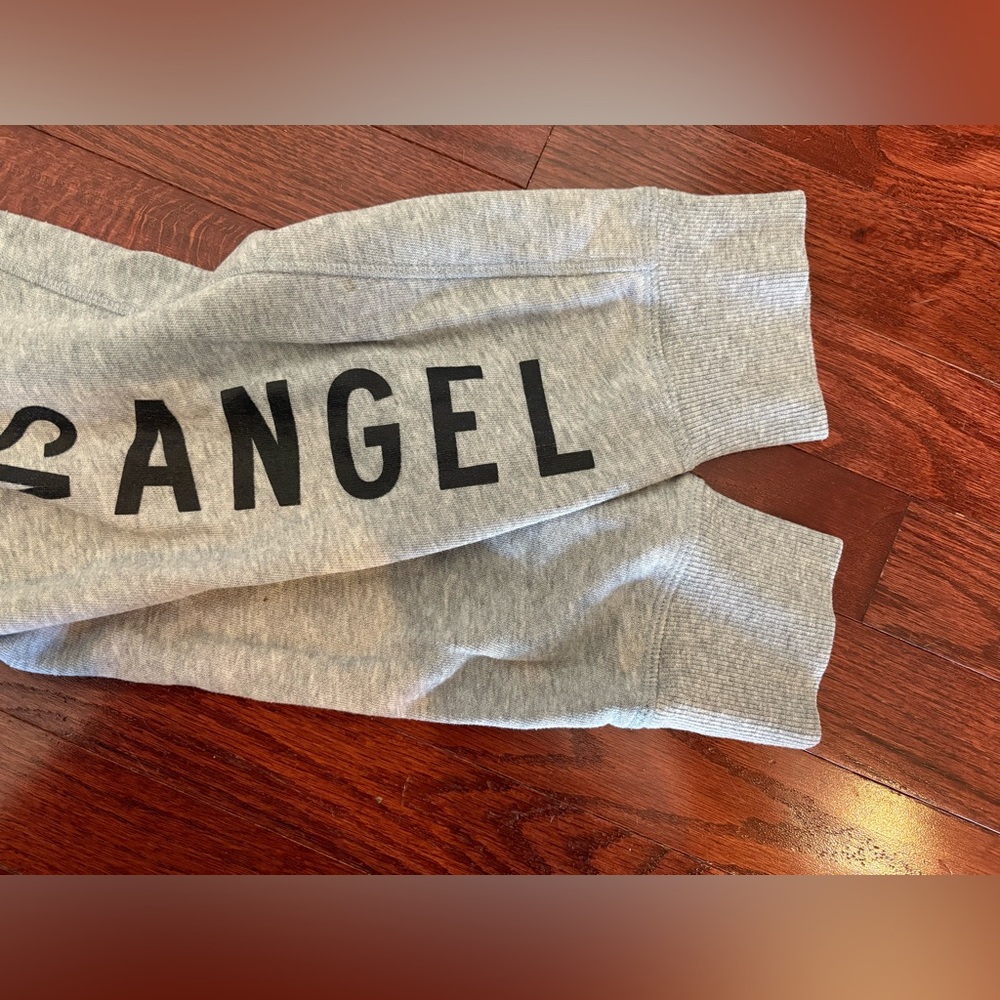 Victoria's Secret Soft Gray joggers - Picture 7 of 7